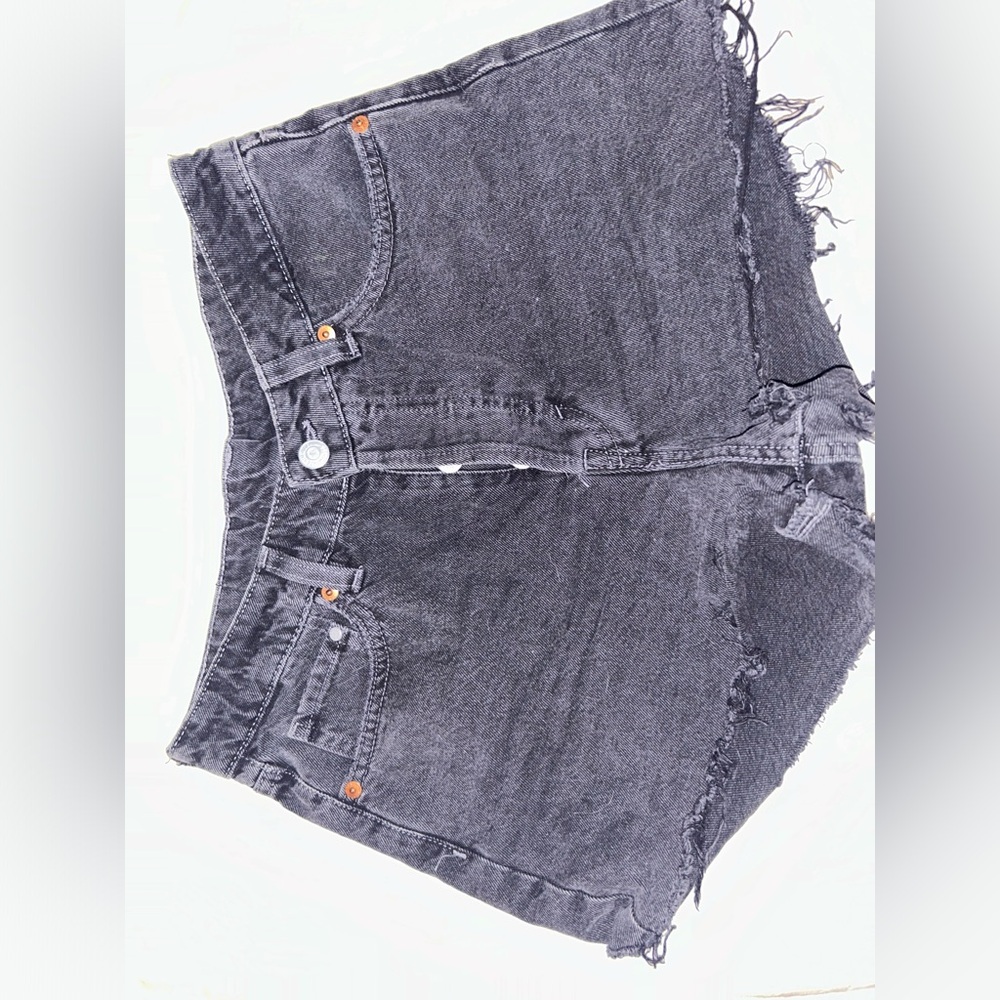 H&M shorts. US size 4. Black